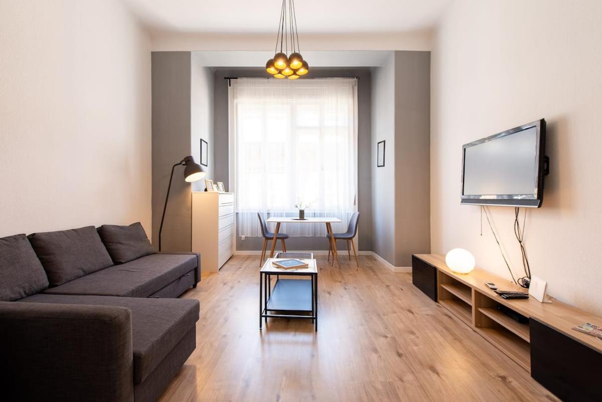 Budapest4U - New Apt In The Central Of Boedapest Buitenkant foto